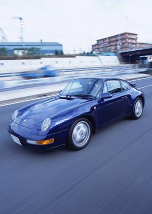 最も長い時間見つめるガラスを驚くほどクリアに